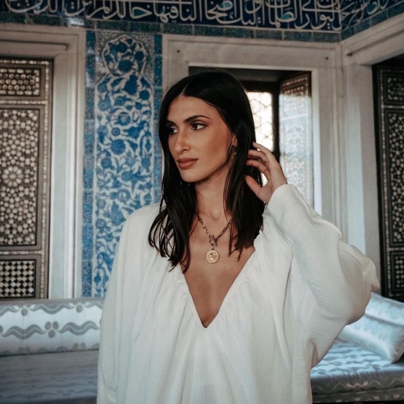 Zara long Ruched dress - Picture 2 of 6